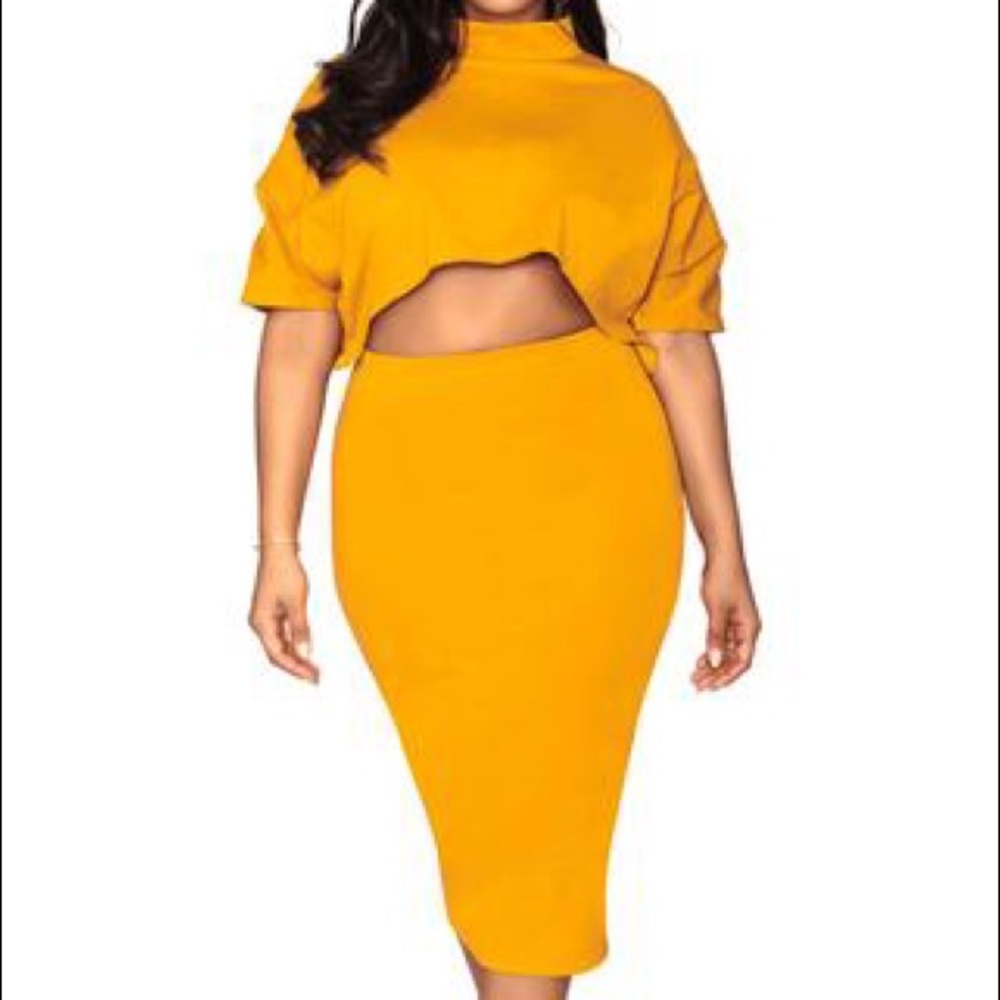 Rue 107 Set - Skirt & Top